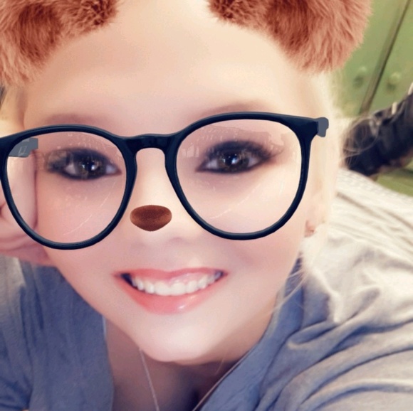arianamartin533